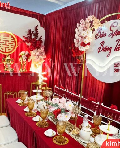 20+ mẫu trang trí gia tiên màu đỏ giá từ 3.5 triệu